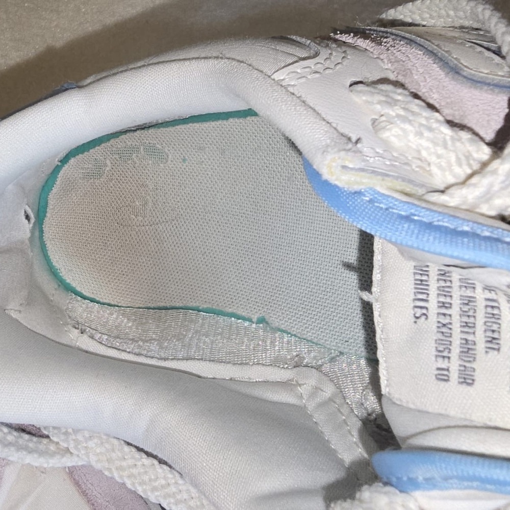 New Balance Sneakers - Picture 8 of 9